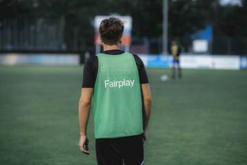 利雅得胜利4比1胜达马克，C罗梅开二度助队夺冠｜BEPLAY体育官网（配图示意）